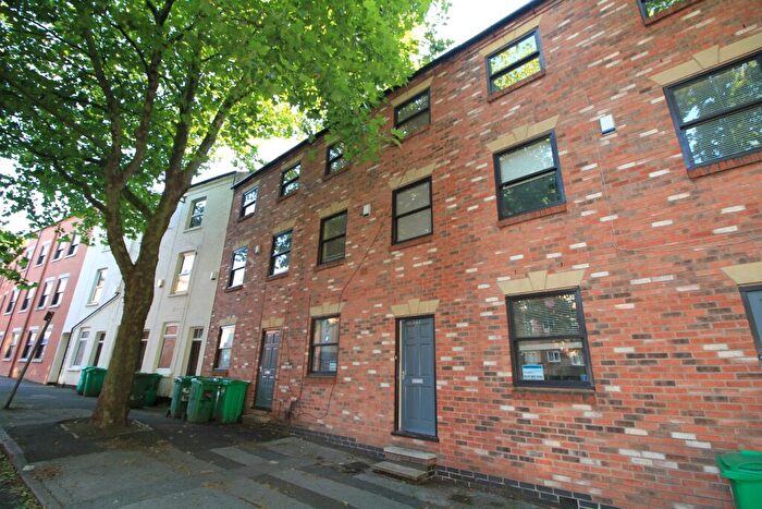 1 Bedroom Terraced House To Rent In North Sherwood Street, Nottingham, NG1