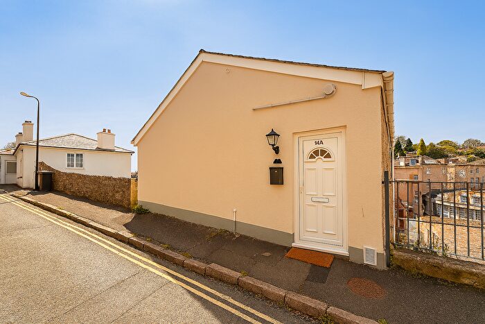 1 Bedroom Property To Rent In Madrepore Road, Torquay, TQ1