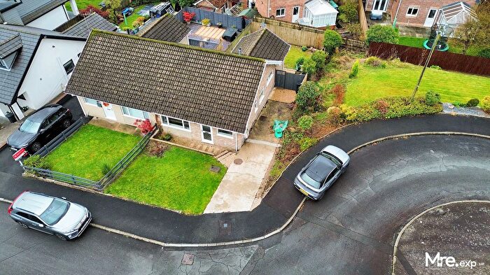 3 Bedroom Semi Detached Bungalow For Sale In Delffordd, Pontardawe, Swansea, SA8