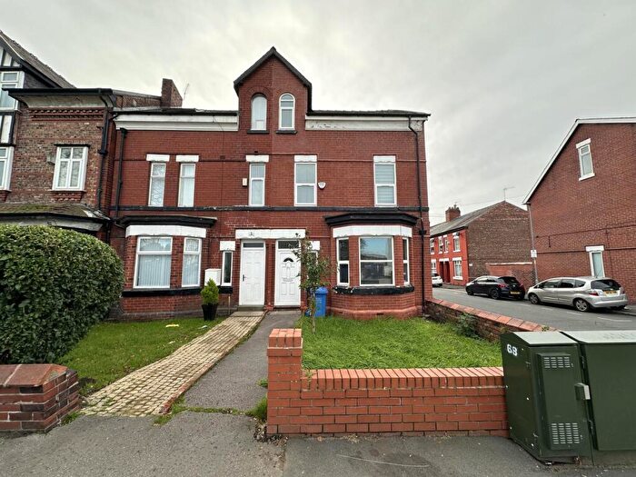 6 Bedroom Property To Rent In Hathersage Road, Chorlton-on-Medlock, £pppw, M13