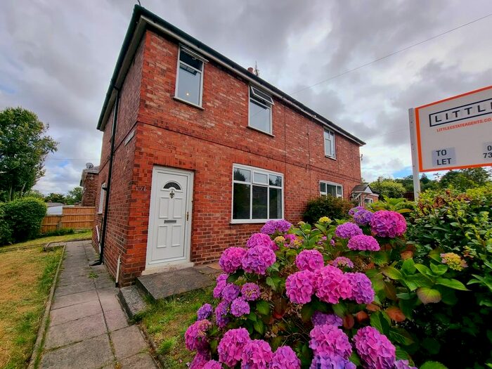 3 Bedroom Terraced House To Rent In Hard Lane, St. Helens, WA10