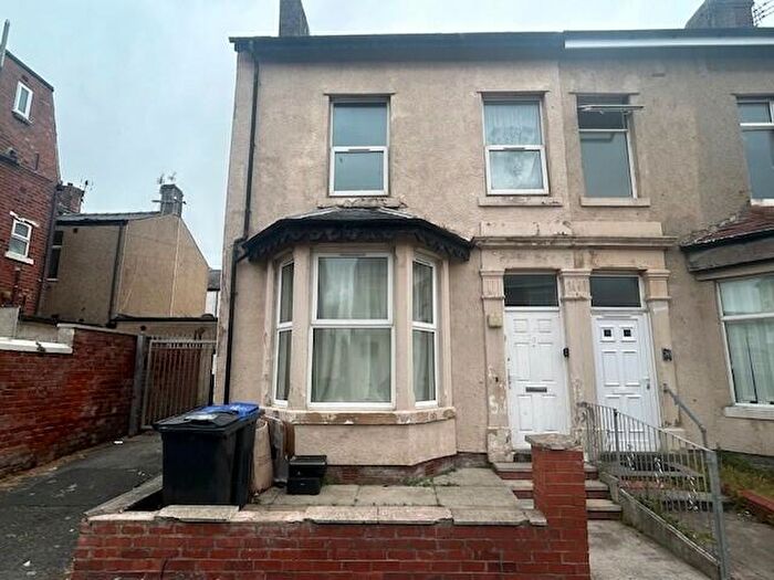 6 Bedroom House To Rent In Milbourne Street, Blackpool, FY1