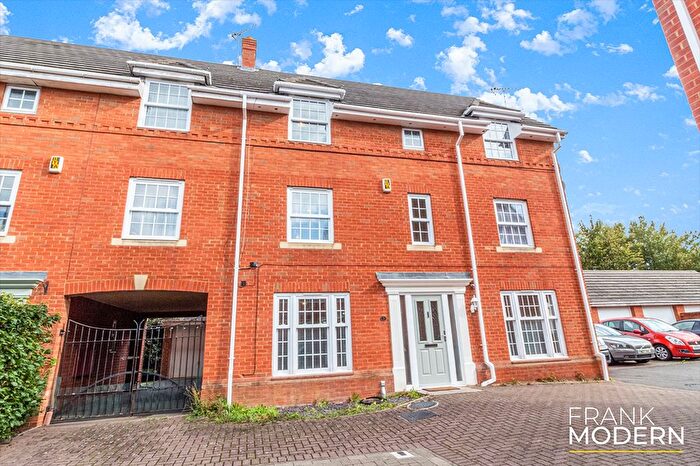 6 Bedroom End Of Terrace House For Sale In Ruther Close, Peterborough, PE2