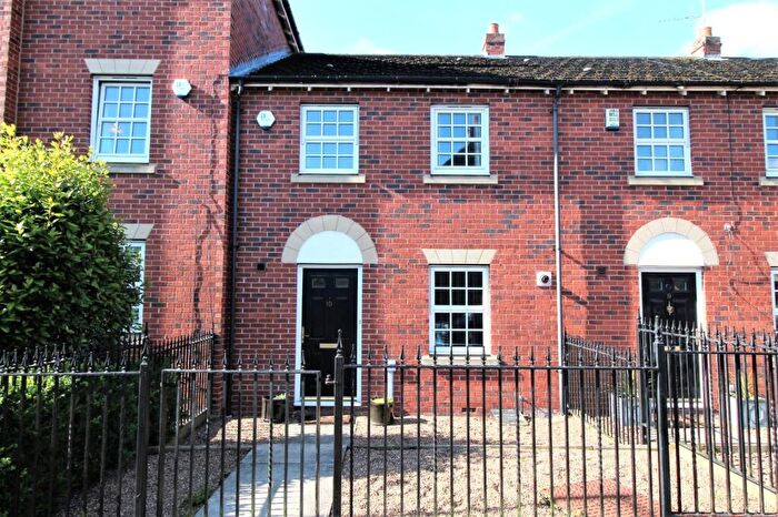 3 Bedroom Terraced House For Sale In St. Marys Walk, Sprotbrough, Doncaster, South Yorkshire, DN5
