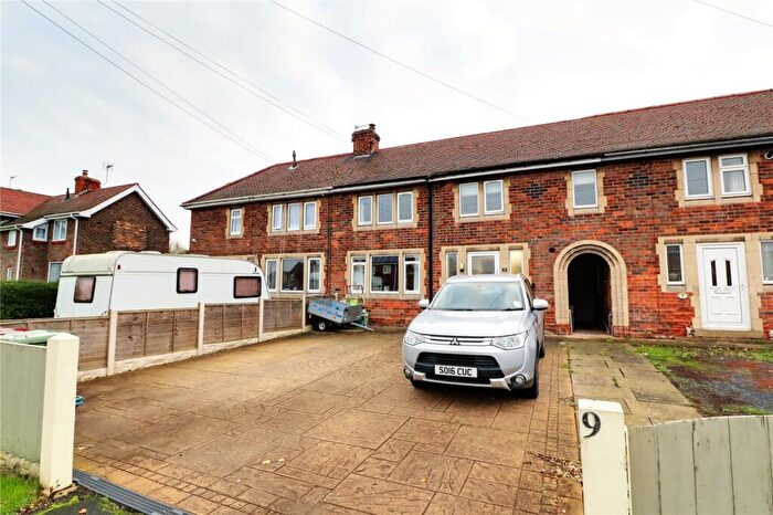 3 Bedroom Terraced House For Sale In Jeffrey Lane, Belton, Lincolnshire, DN9
