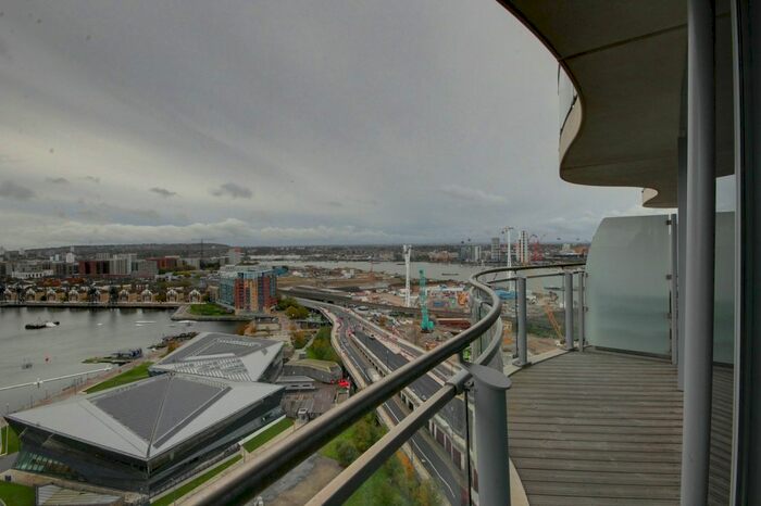 3 Bedroom Flat To Rent In Tidal Basin Road, London, E16