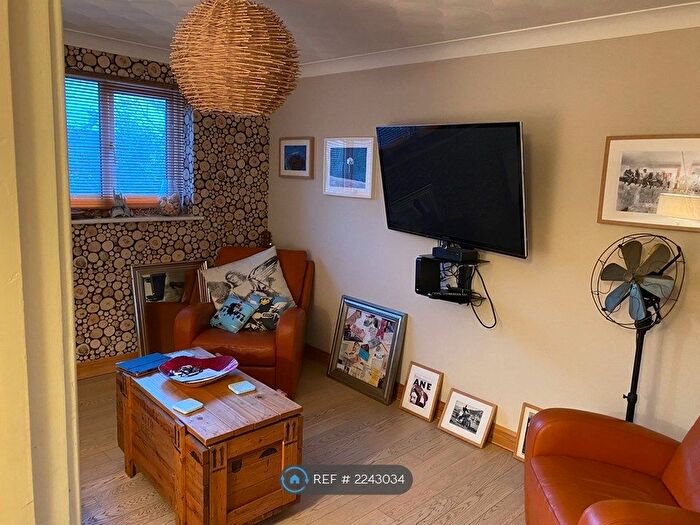 2 Bedroom Maisonette To Rent In The Elms, Clayton-Le-Woods, Chorley, PR6