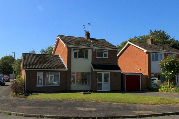 3 Bedroom Detached House To Rent In Poulteney Drive, Loughborough, LE12