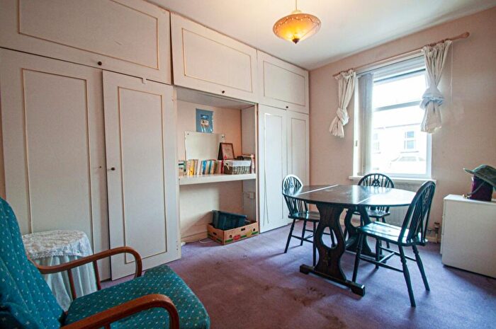 2 Bedroom End Of Terrace House For Sale In Annesley Road, Newport, NP19