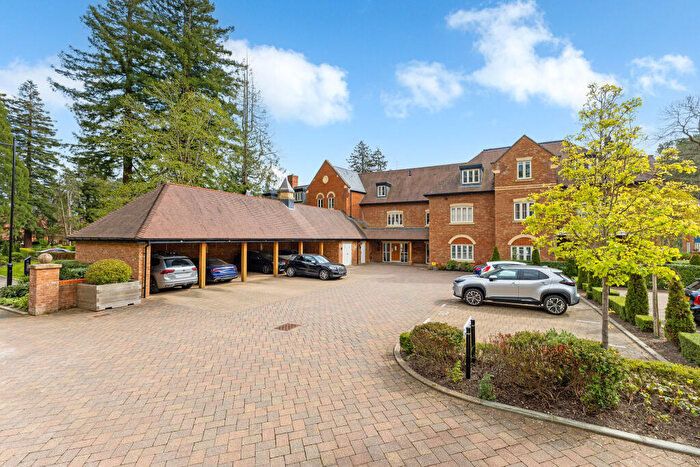 3 Bedroom Flat For Sale In Boleyn Mews, Ascot, SL5