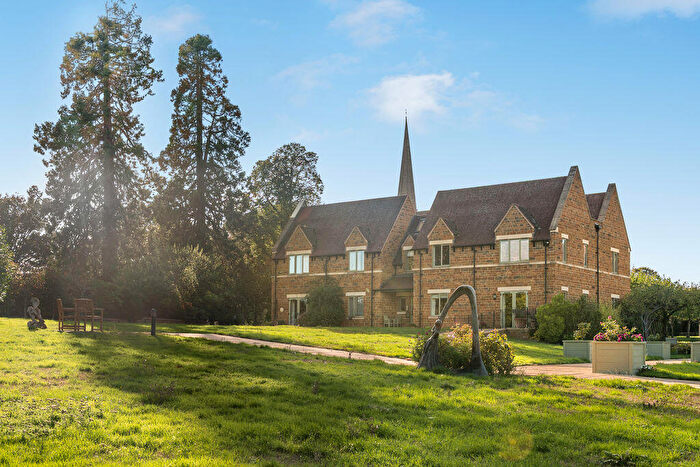2 Bedroom Retirement Property For Sale In Godswell Park, Bloxham, OX15