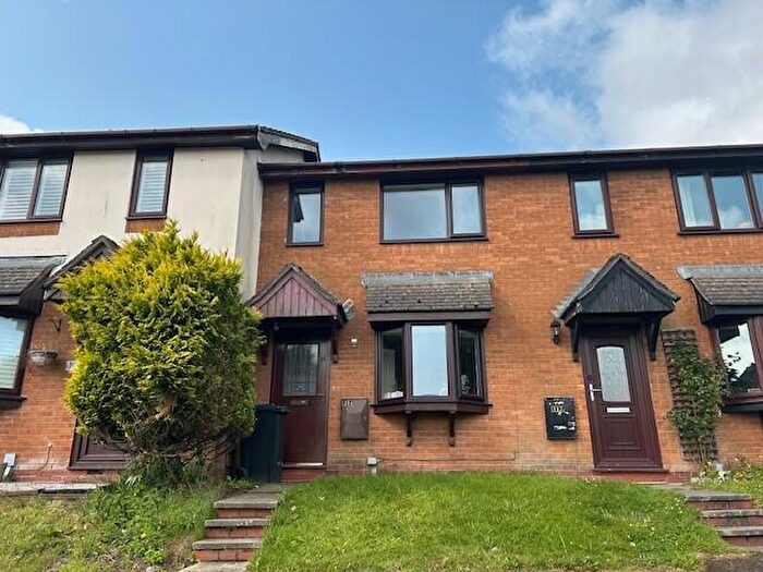 2 Bedroom Property To Rent In Uwch Y Mor, Pentre Halkyn, CH8