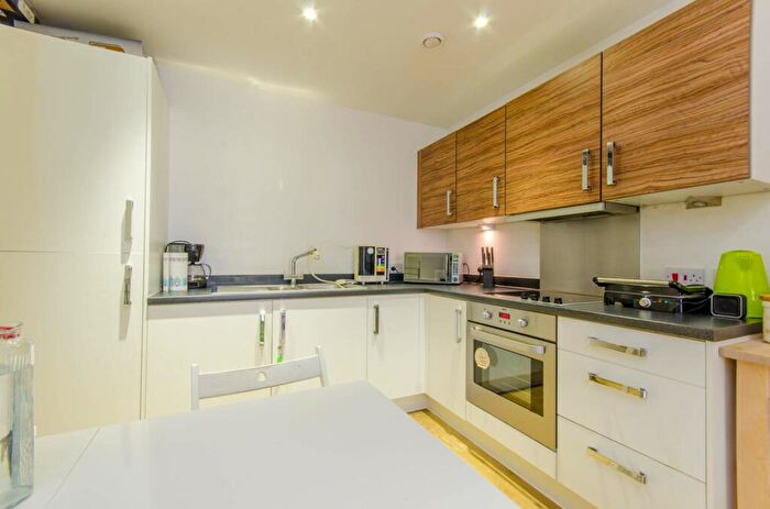 1 Bedroom Flat For Sale In New Festival Quarter, Poplar, London, E14