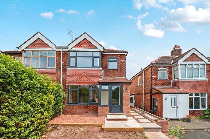 3 Bedroom Semi-Detached House For Sale In Hereford Road, Monmouth, Monmouthshire, NP25