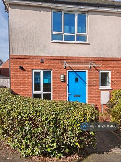 3 Bedroom Semi-Detached House To Rent In Sytchmill Way, Stoke-On-Trent, ST6