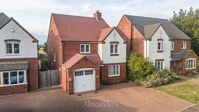 4 Bedroom Detached House For Sale In Nailstone Road, Barton In The Beans, CV13