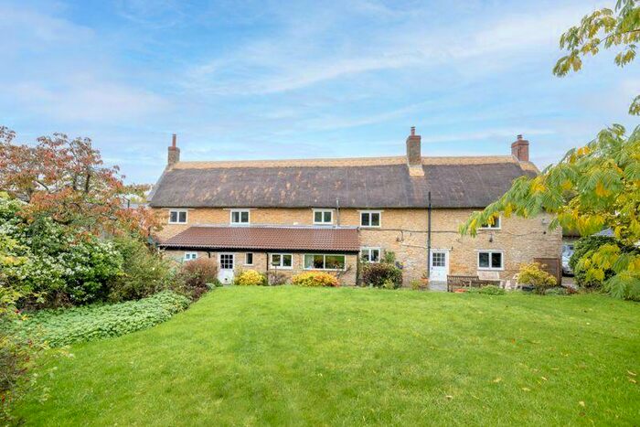 4 Bedroom Detached House For Sale In Period Family Farmhouse In Popular Location, BA22