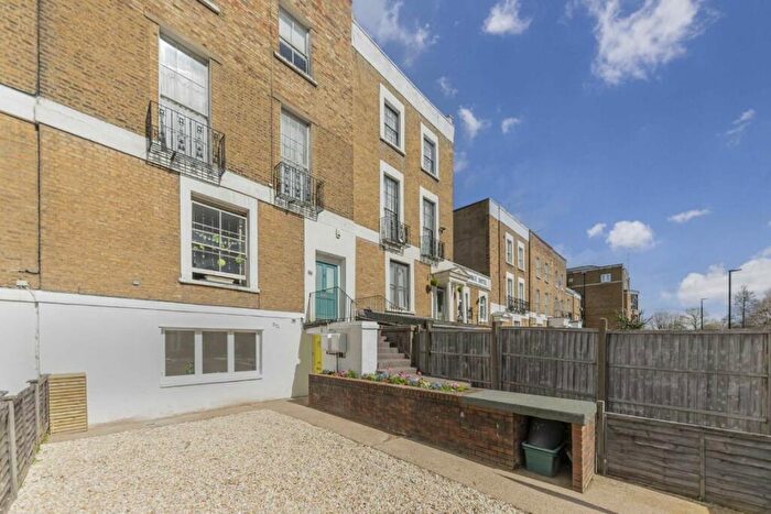 1 Bedroom Flat For Sale In Hanley Road, London, N4