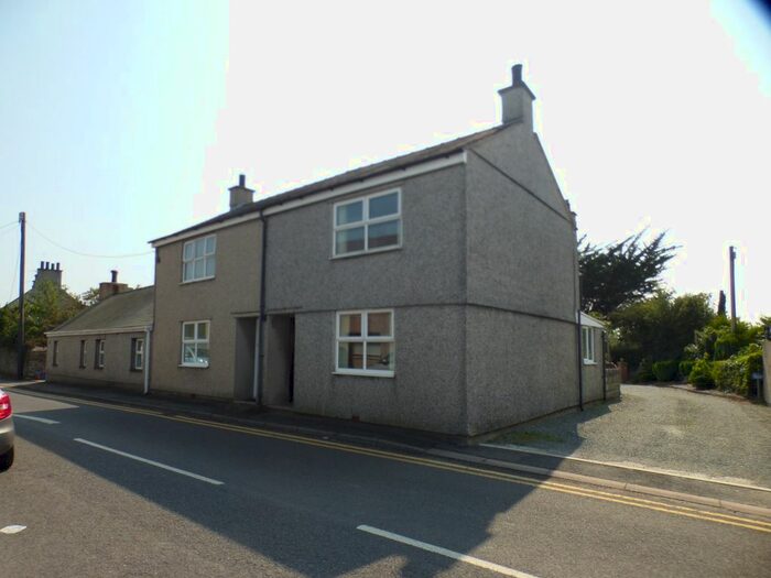 3 Bedroom End Of Terrace House For Sale In High Street, Brynsiencyn, Anglesey, Sir Ynys Mon, LL61