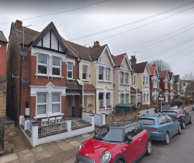 1 Bedroom Flat To Rent In Pretoria, Streatham, SW16