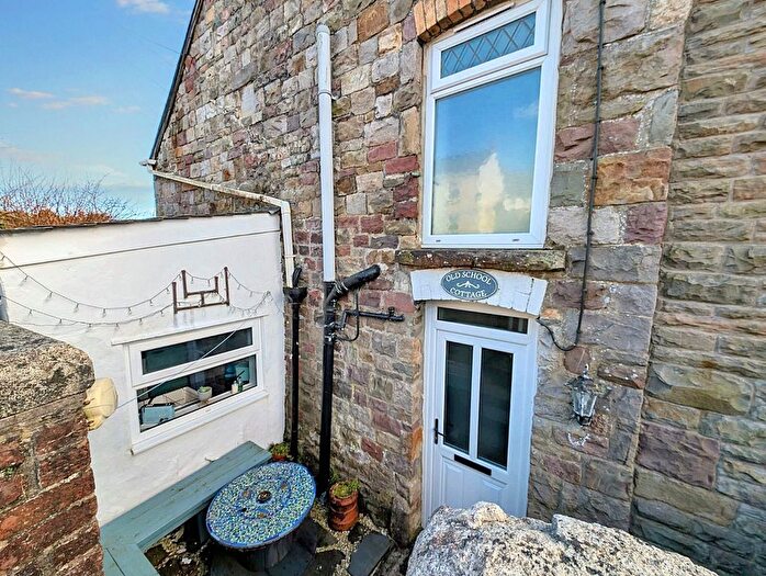 2 Bedroom End Of Terrace House For Sale In Heol Tawe, Abercrave, Swansea, SA9