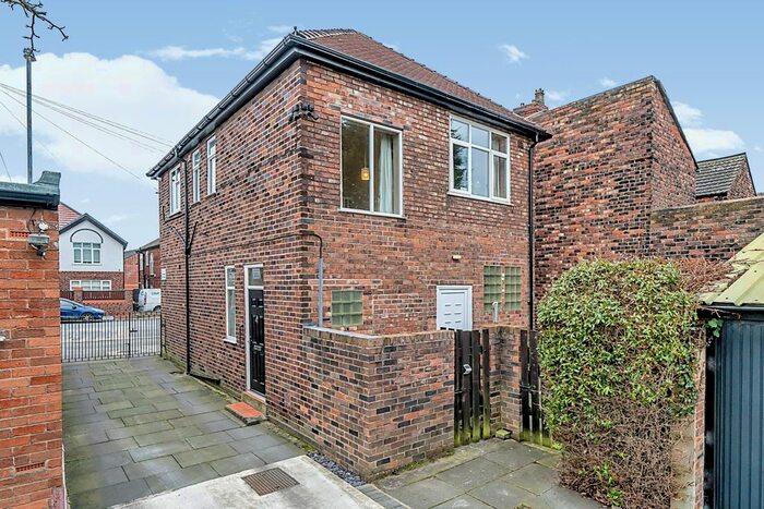 1 Bedroom Flat To Rent In Liverpool Road, Widnes, Cheshire, WA8