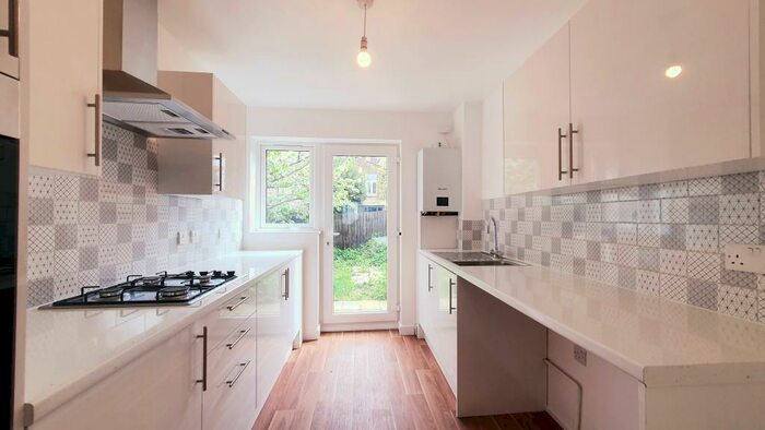 3 Bedroom House To Rent In Bronte Close, Forest Gate, E7