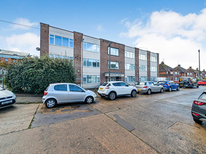 Property For Sale In Durston House, Chesterfield Road, Goring-by-sea, Worthing, West Sussex, BN12