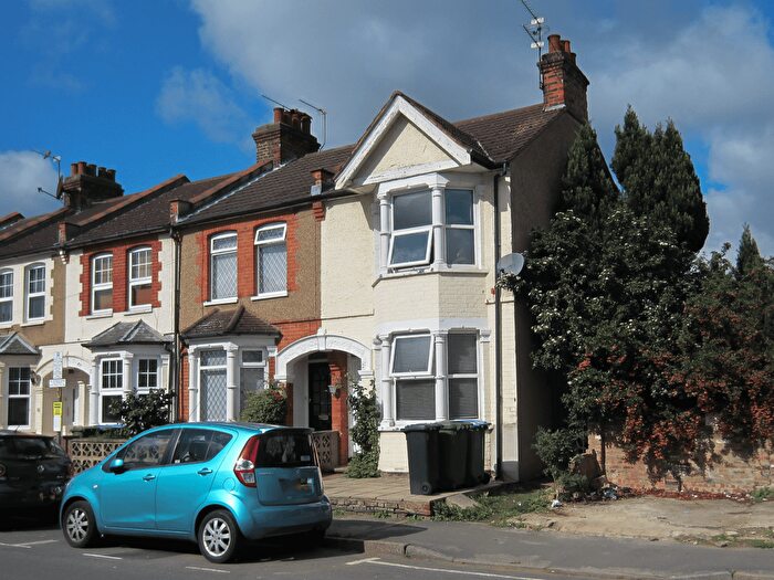 2 Bedroom End Terrace House To Rent In Belgrave Avenue, Watford, WD18