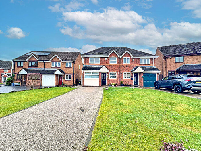 3 Bedroom Semi Detached House For Sale In Edward Fisher Drive, Tipton, DY4