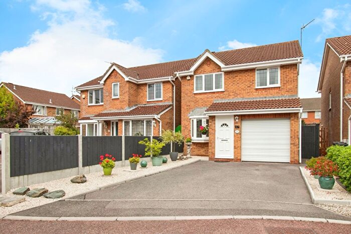 3 Bedroom Detached House For Sale In Waytown Close, West Canford Heath, Poole, Dorset, BH17