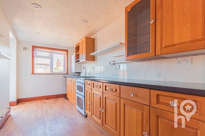 2 Bedroom Terraced House For Sale In Barton Hill Drive, Minster, ME12