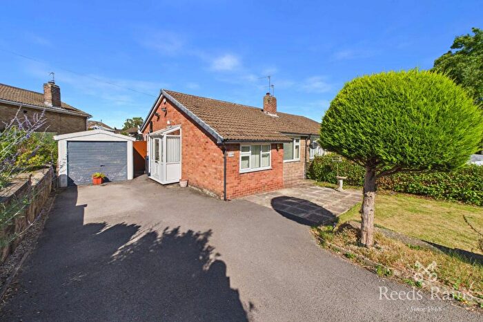 2 Bedroom Bungalow For Sale In Dunston Lane, Chesterfield, Derbyshire, S41