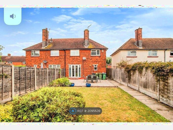 3 Bedroom Semi-Detached House To Rent In Harris Road, Watford, WD25