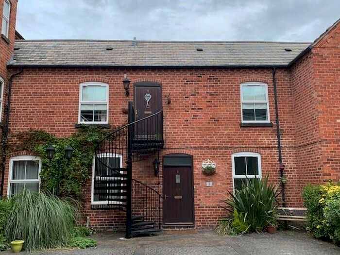 1 Bedroom Apartment To Rent In Mount Pleasant, Redditch, B97