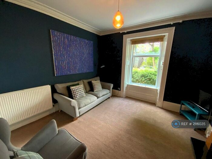 2 Bedroom Flat To Rent In Thomson Street, Aberdeen, AB25