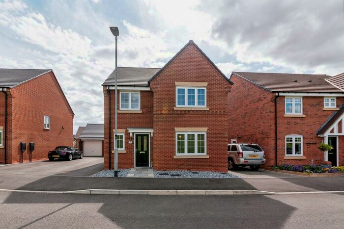 4 Bedroom Detached House For Sale In Challands Drive, Bottesford, Nottingham, NG13