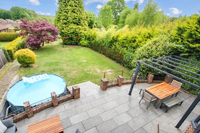 5 Bedroom Detached House For Sale In Holtye Road, East Grinstead, West Sussex, RH19