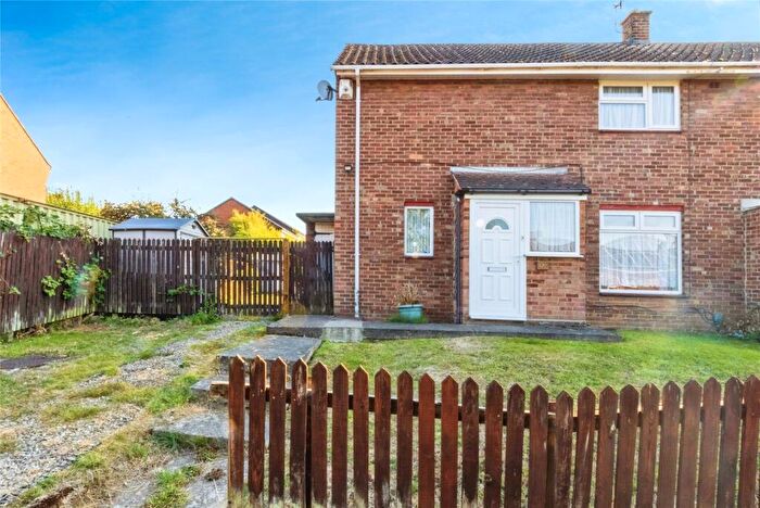 3 Bedroom End Of Terrace House For Sale In Gatcombe Road, Hartcliffe, Bristol, BS13