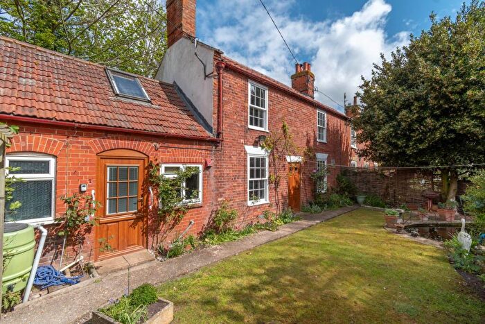 2 Bedroom Cottage For Sale In Knight Street, Little Walsingham, NR22