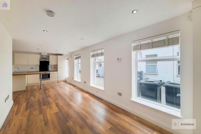 1 Bedroom Flat To Rent In Heath Road, Thornton Heath, CR7