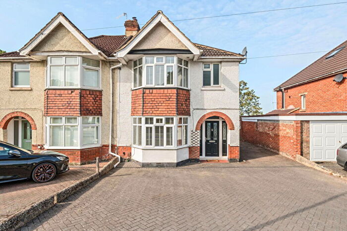 4 Bedroom Semi-Detached House For Sale In Athelstan Road, Southampton, SO19