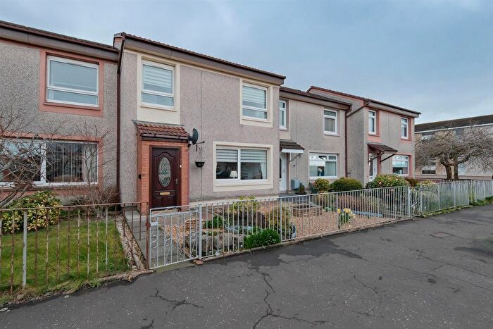 3 Bedroom Property For Sale In Stewarton Street, Wishaw, ML2