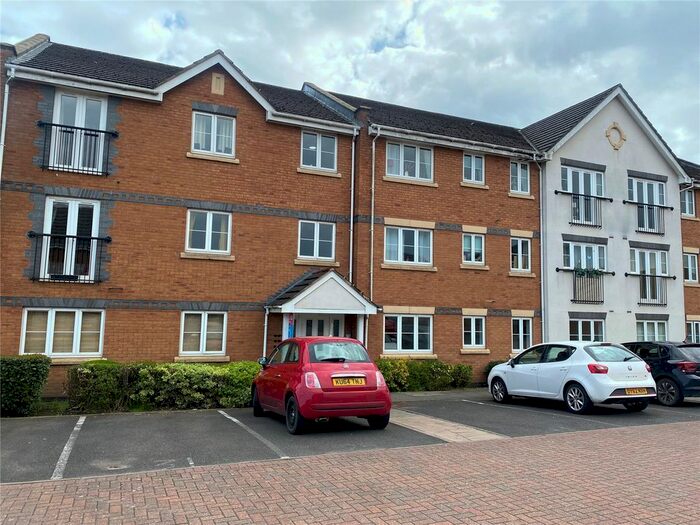 Houses for sale & to rent in WS8 6EL, High Street, Brownhills Walsall