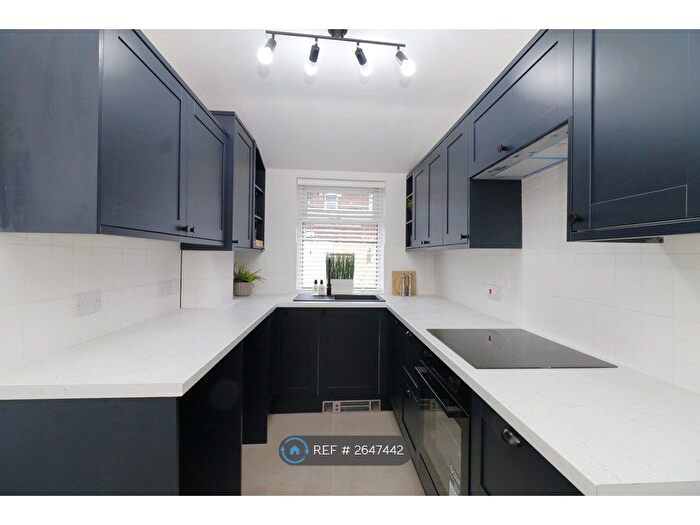 3 Bedroom Terraced House To Rent In Raymond Avenue, Bury, BL9