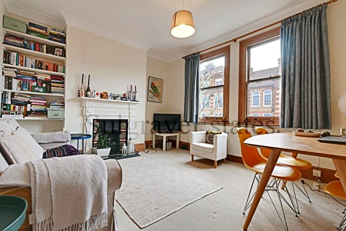 2 Bedroom Flat To Rent In Essendine Road, Maida Vale, London, W9