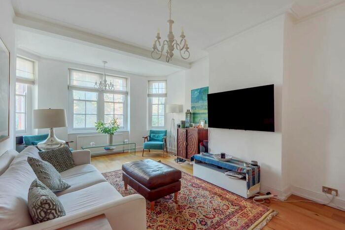 2 Bedroom Flat For Sale In Abbey House, St. John's Wood, NW8