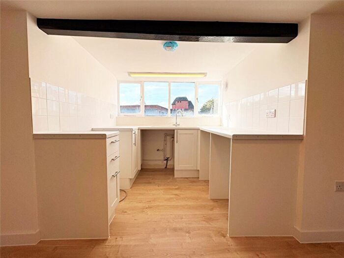 2 Bedroom Apartment For Sale In Wingfield Street, Ipswich, Suffolk, IP4