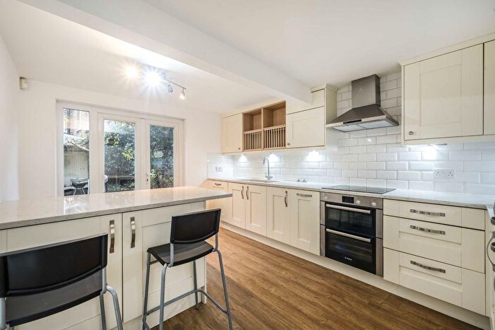 5 Bedroom Property To Rent In Eyot Gardens, London, W6