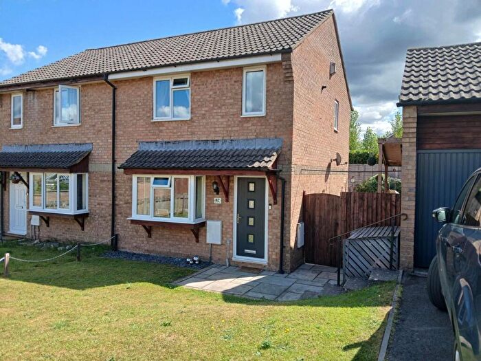 3 Bedroom Semi-Detached House For Sale In Beech Avenue, Shepton Mallet, BA4
